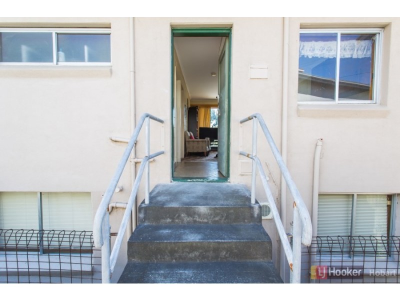 3/46 Tower Road, New Town TAS 7008