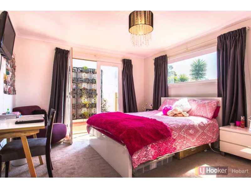 9 Aragoon Street, Lauderdale TAS 7021