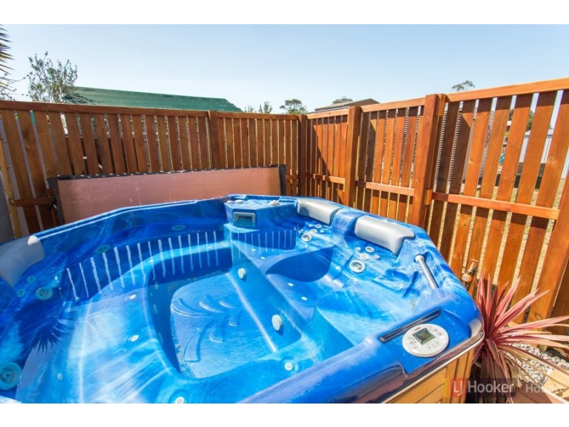 9 Aragoon Street, Lauderdale TAS 7021