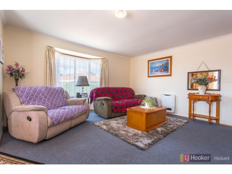 4/13 Bilton Street, Claremont TAS 7011
