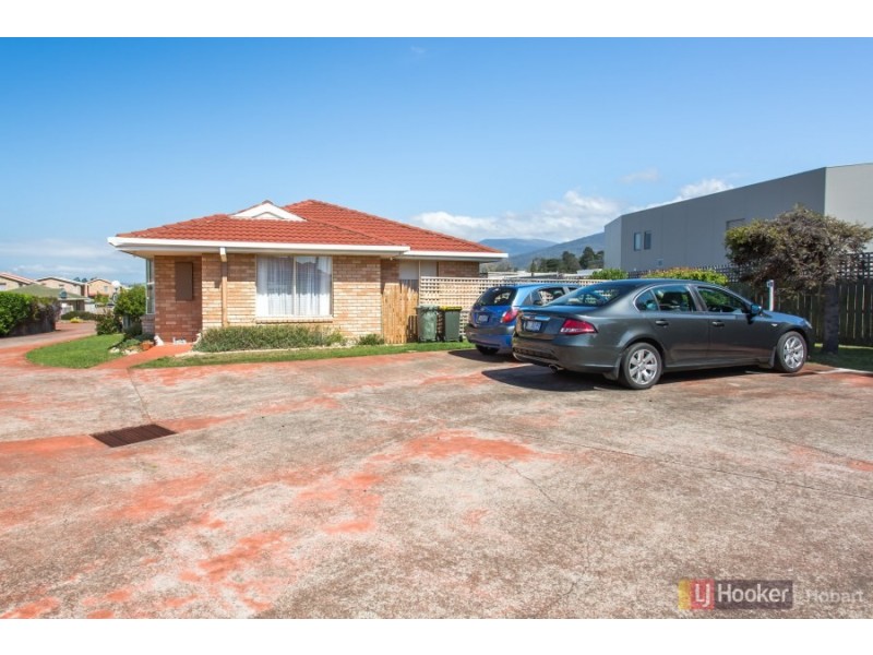 4/13 Bilton Street, Claremont TAS 7011
