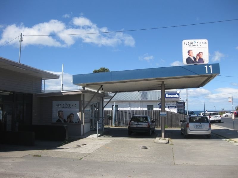 11 Beach Road, Kingston TAS 7050