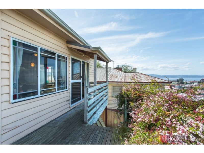 52 Forest Road, West Hobart TAS 7000