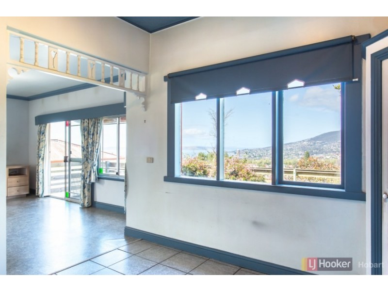 52 Forest Road, West Hobart TAS 7000