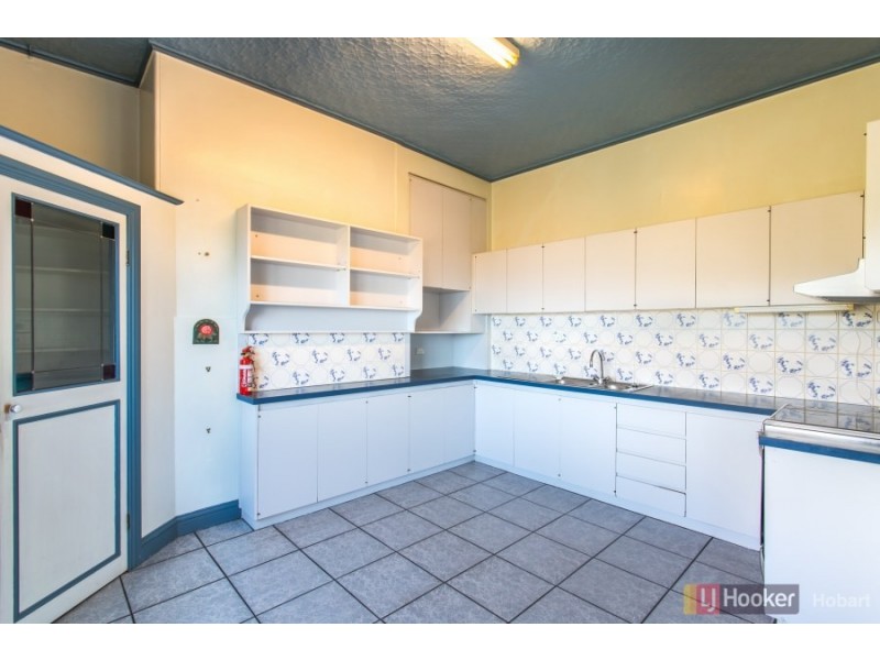 52 Forest Road, West Hobart TAS 7000