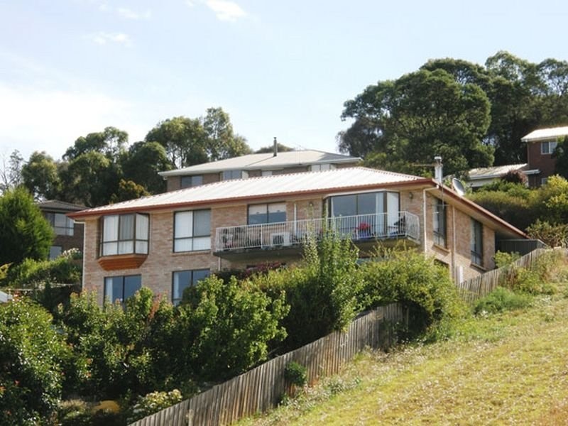 2 Hardman Court, Rosetta TAS 7010