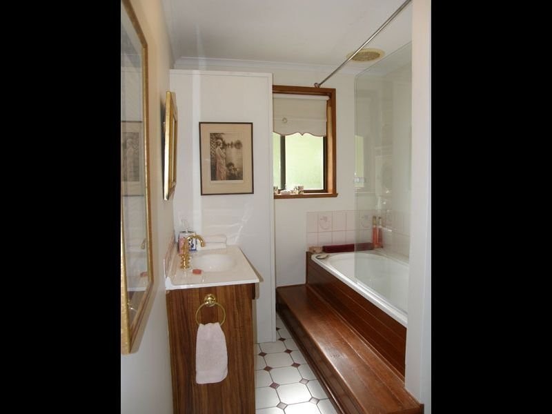 2 Hardman Court, Rosetta TAS 7010