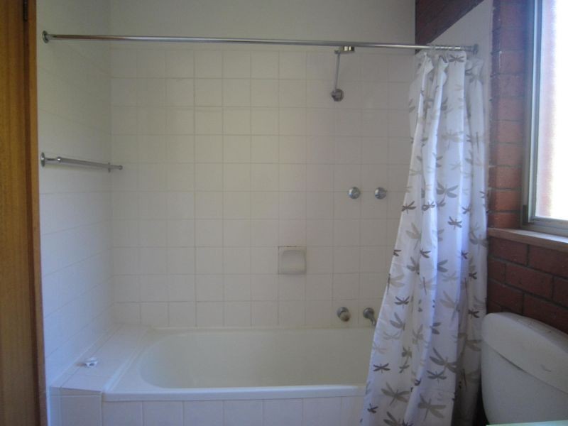 4/276 Churchill Ave, Sandy Bay TAS 7005