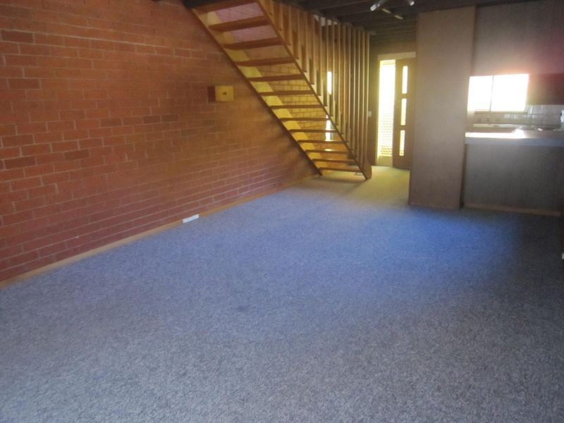 4/276 Churchill Ave, Sandy Bay TAS 7005