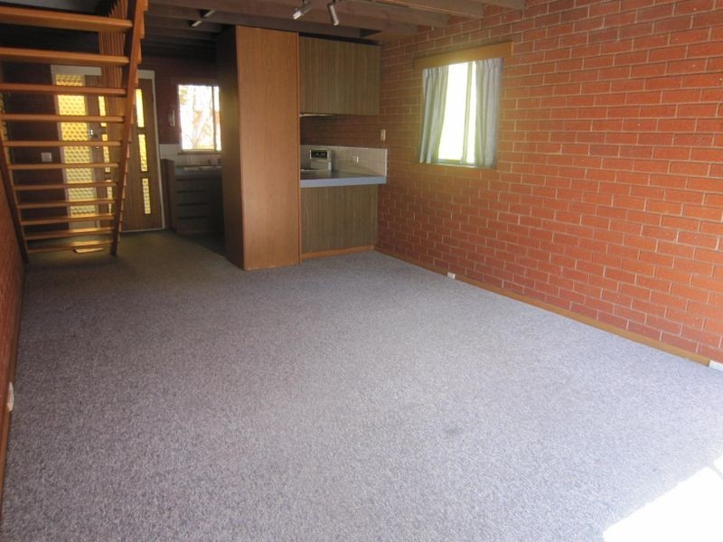 4/276 Churchill Ave, Sandy Bay TAS 7005