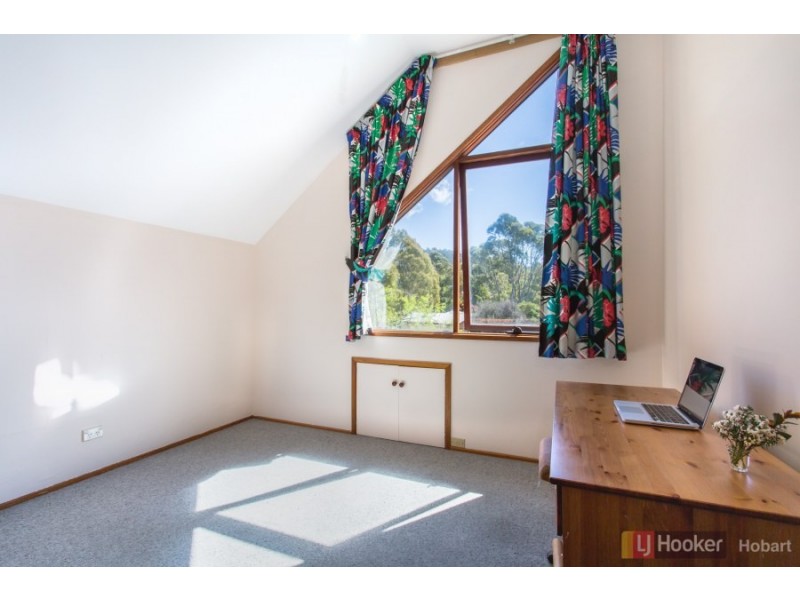 10/12 Saunders Crescent, South Hobart TAS 7004