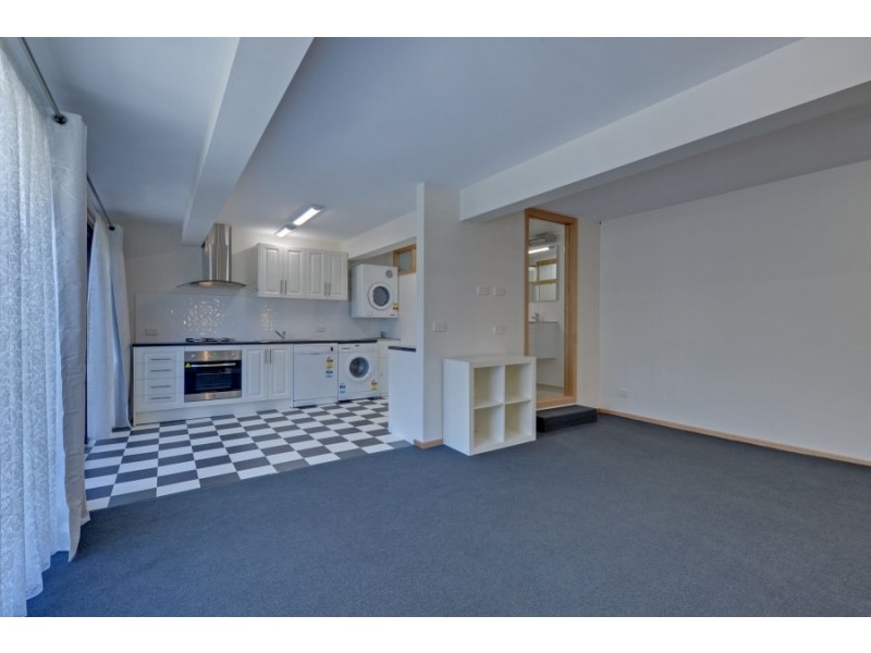 9 Waimea Avenue, Sandy Bay TAS 7005