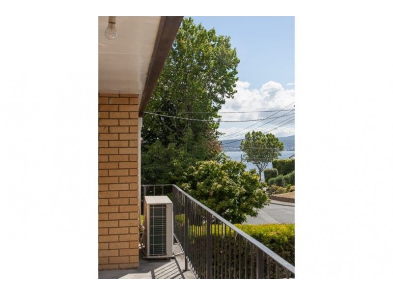9 Waimea Avenue, Sandy Bay TAS 7005