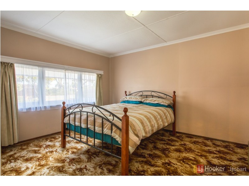 46 North Terrace, Lauderdale TAS 7021