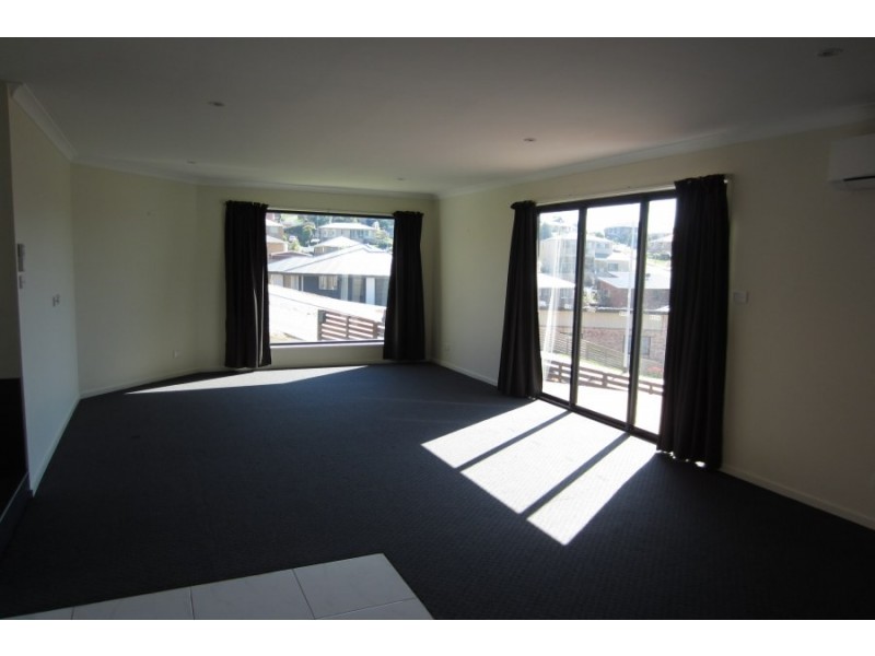 1 Blue Gum Court, Claremont TAS 7011