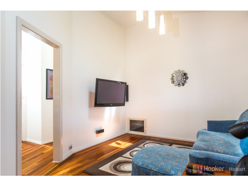 2 Burgess Avenue, Swansea TAS 7190