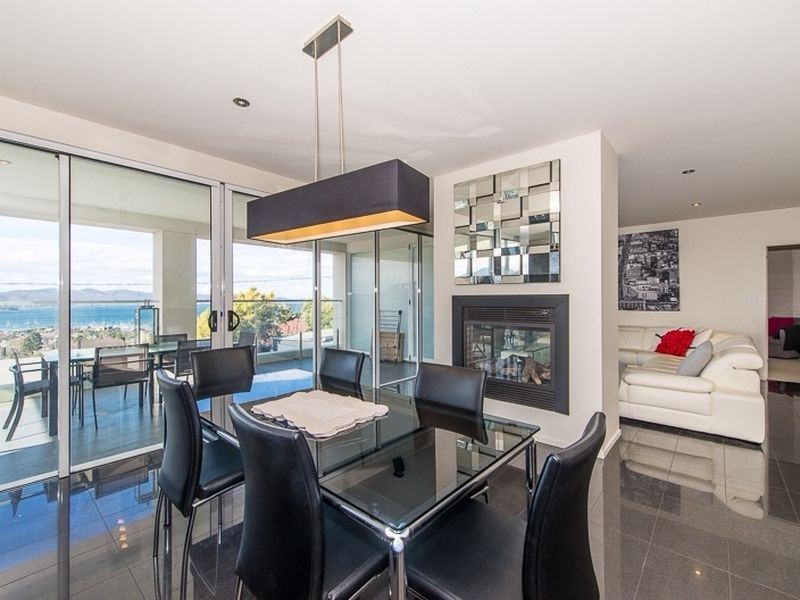 1/28 REYNOLDS COURT, Dynnyrne TAS 7005