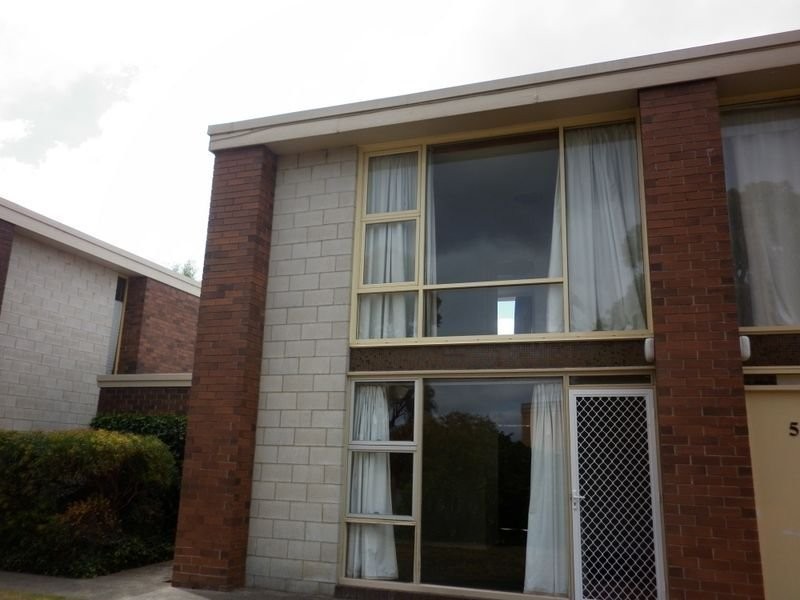 6/3 Clifford Court, Howrah TAS 7018