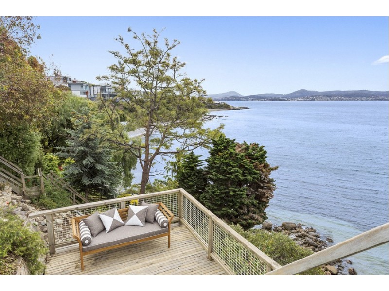 712 Sandy Bay Road, Sandy Bay TAS 7005