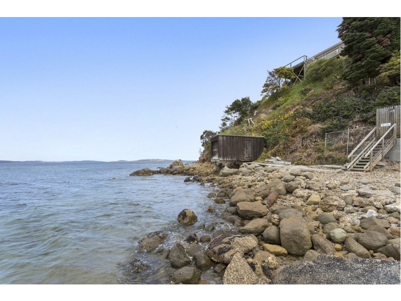712 Sandy Bay Road, Sandy Bay TAS 7005