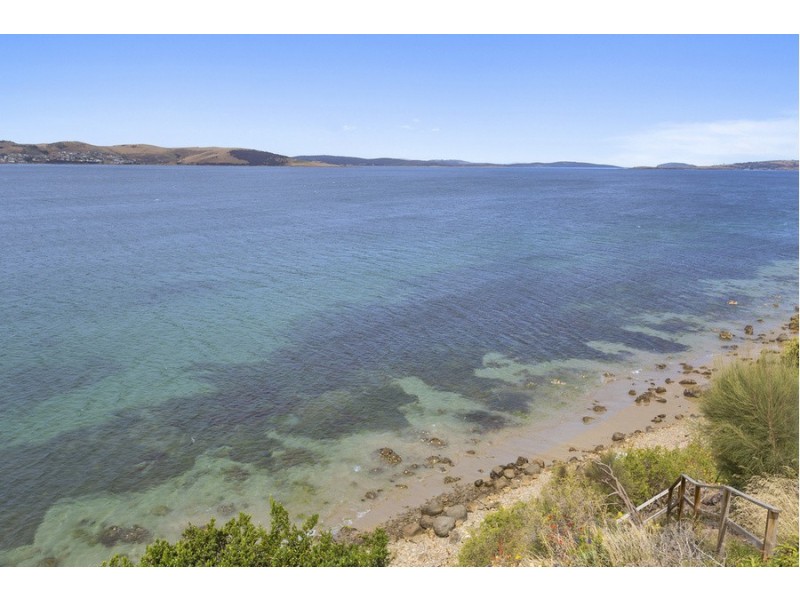 712 Sandy Bay Road, Sandy Bay TAS 7005