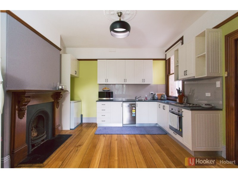 1/58 St Georges Terrace, Battery Point TAS 7004