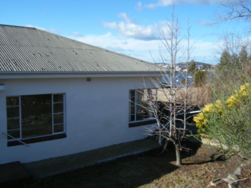 201 Risdon Road, Lutana TAS 7009