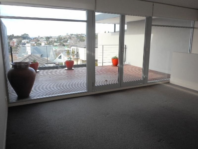 2/7 Shepherd Street, Sandy Bay TAS 7005