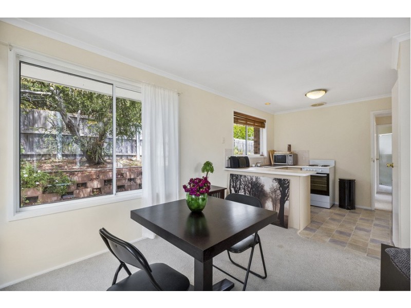 2/18 Longley Court, Glenorchy TAS 7010