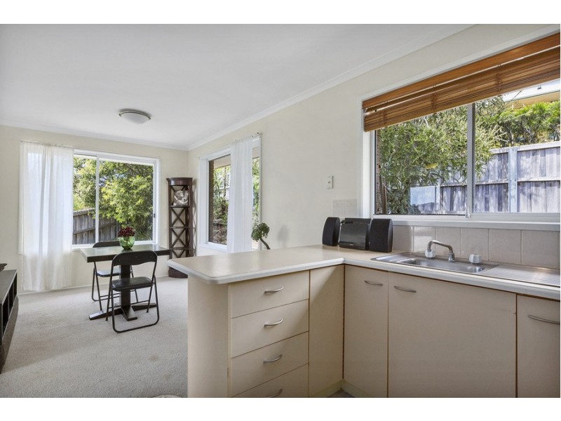 2/18 Longley Court, Glenorchy TAS 7010