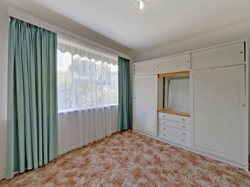 2 Kingswood Crescent, Berriedale TAS 7011