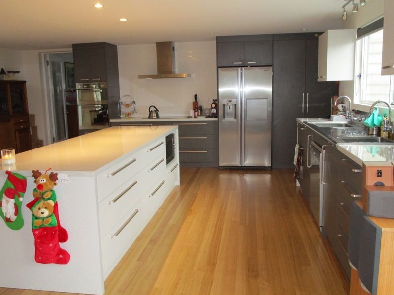 30 ROOPE STREET, New Town TAS 7008