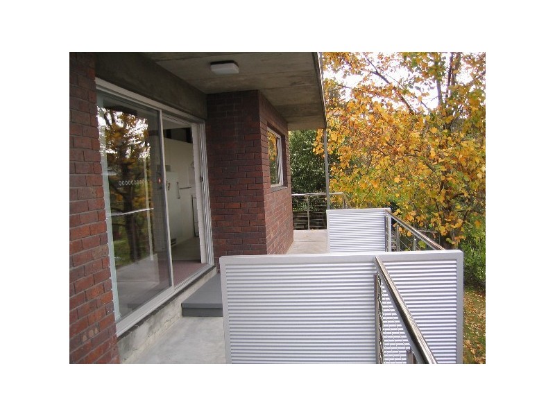 2/50 Beddome Street, Sandy Bay TAS 7005