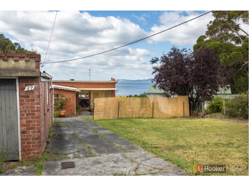 37 Hinsby Road, Taroona TAS 7053