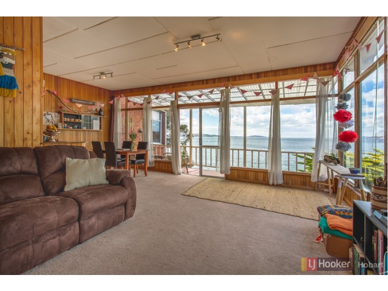 37 Hinsby Road, Taroona TAS 7053