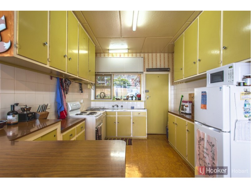 37 Hinsby Road, Taroona TAS 7053