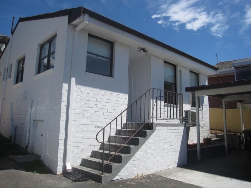 2/1 Chessington Court, Sandy Bay TAS 7005