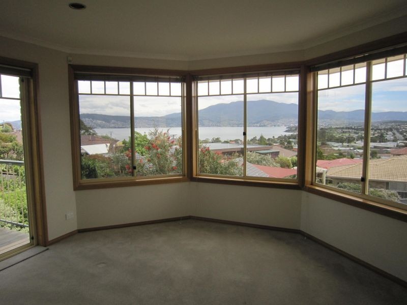 2/20 Minno Street, Howrah TAS 7018