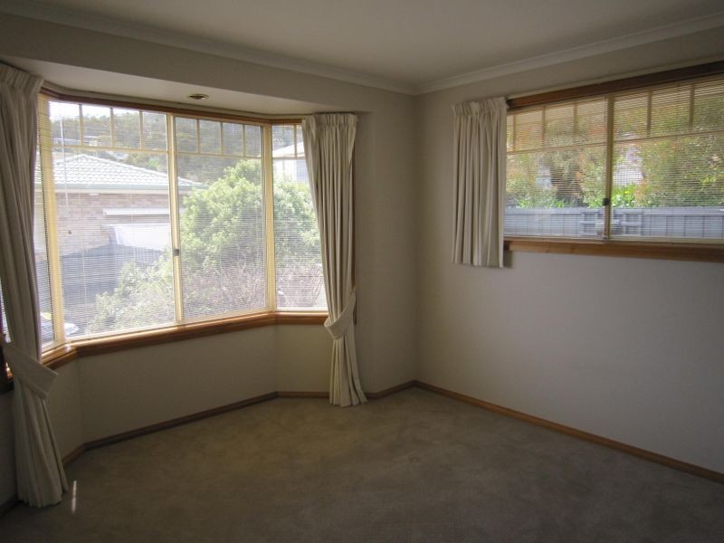 2/20 Minno Street, Howrah TAS 7018