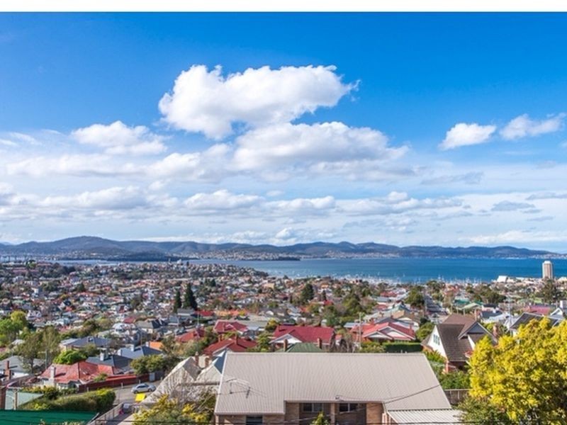 2/28 Reynolds Court, Dynnyrne TAS 7005