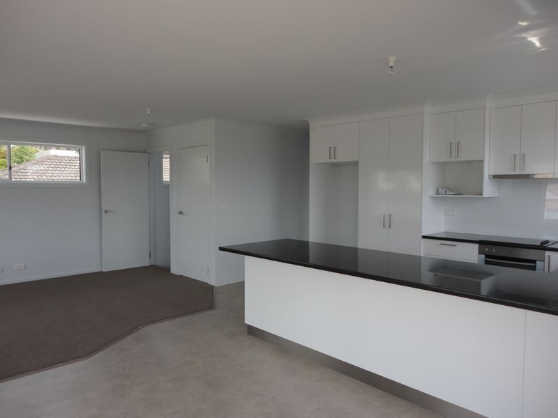 1/9 Myuna Rd, Blackmans Bay TAS 7052