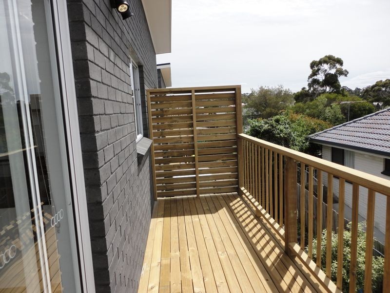 1/9 Myuna Rd, Blackmans Bay TAS 7052