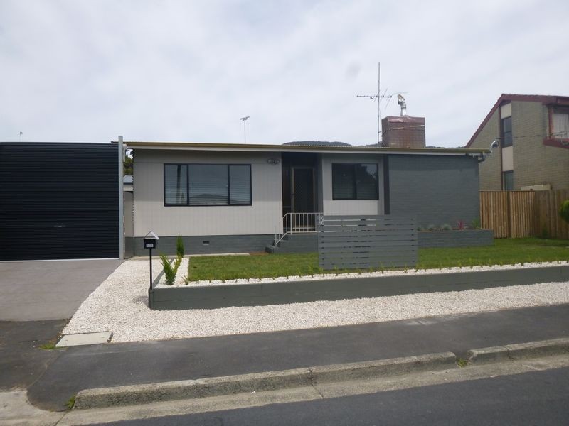18 Bristol Road, Claremont TAS 7011