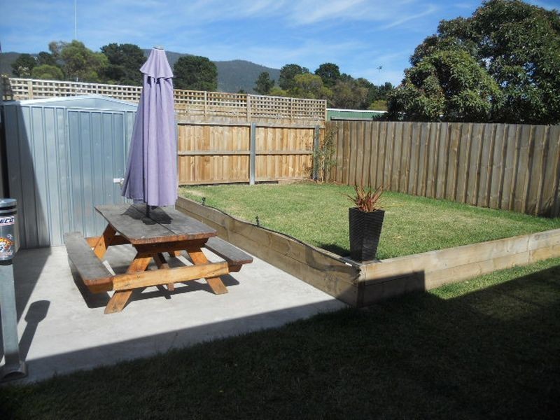 18 Bristol Road, Claremont TAS 7011