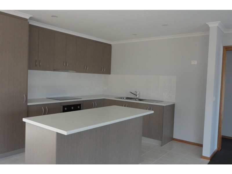 1/16 Thornbill Street, Kingston TAS 7050