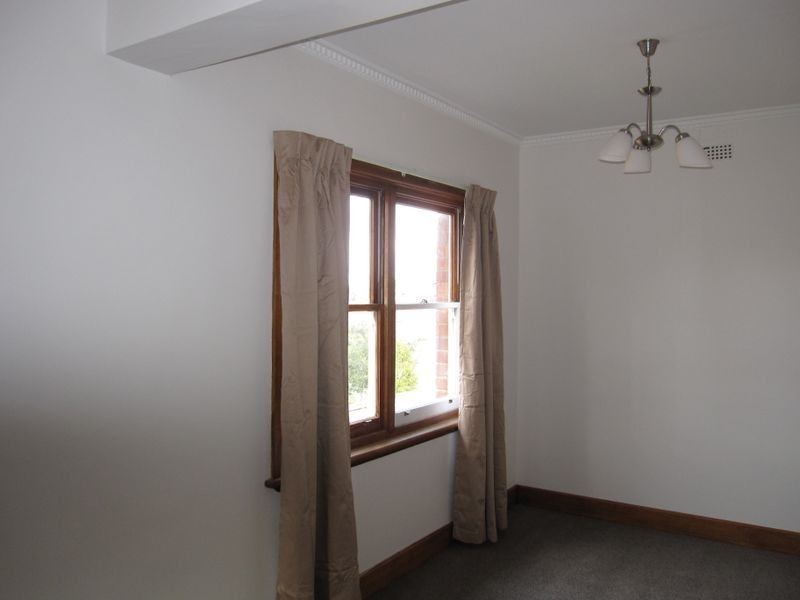 1/274a BATHURST STREET, West Hobart TAS 7000