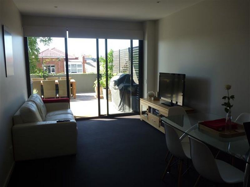 8/166 Bathurst Street, Hobart TAS 7000