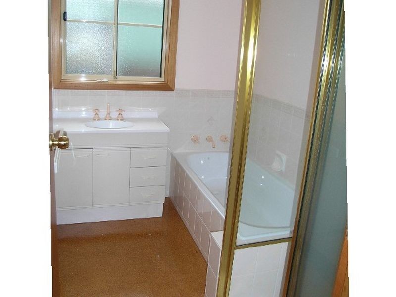 2/38 RUTH DRIVE, Lenah Valley TAS 7008