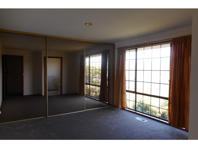 31 Pulpit Rock Road Lookout, New Norfolk TAS 7140