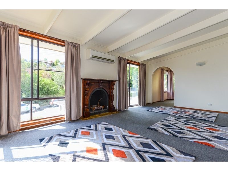 1/9 Waimea Avenue, Sandy Bay TAS 7005